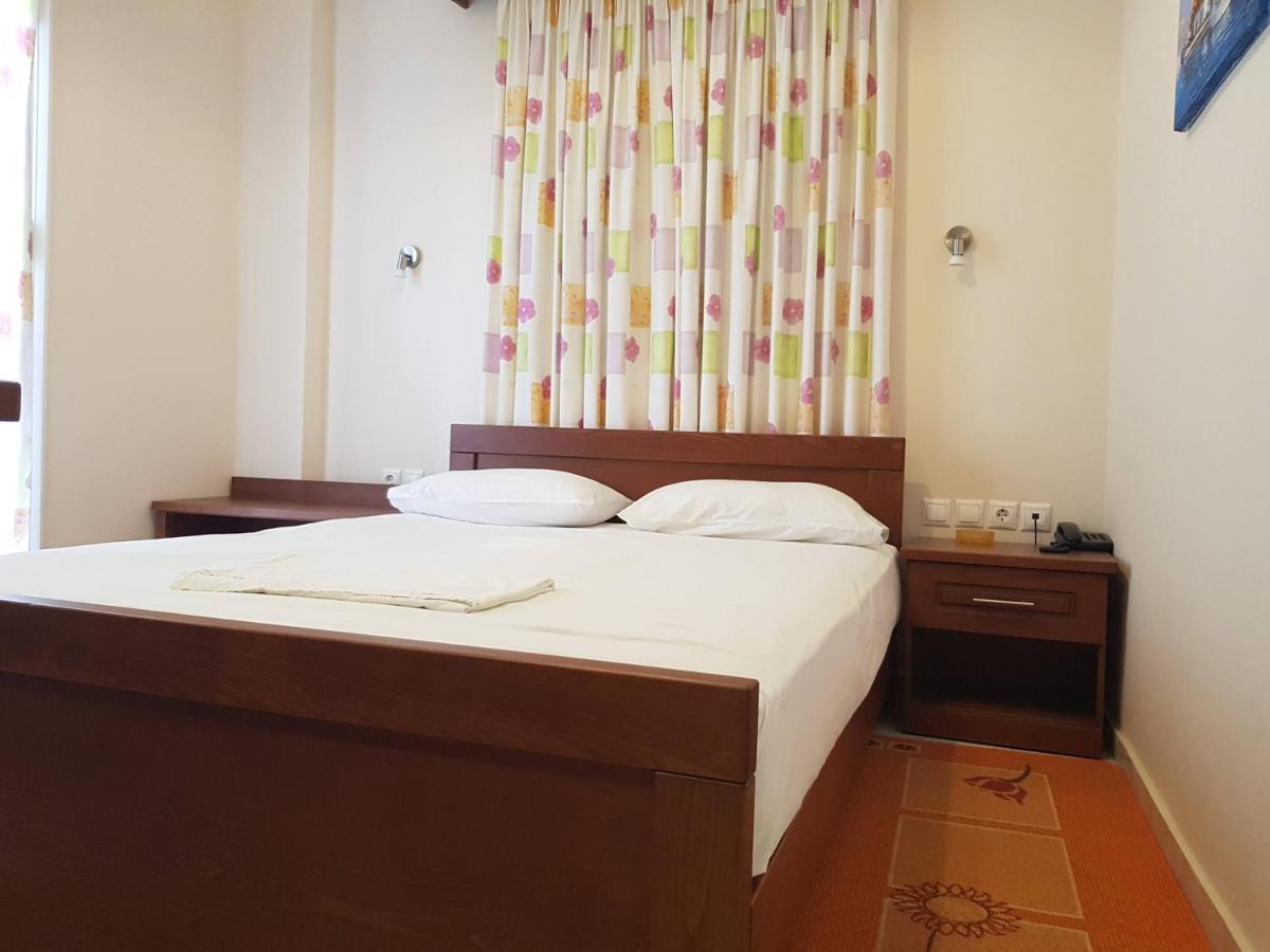 Hotel Ionion Kastro-Kyllini Eksteriør bilde